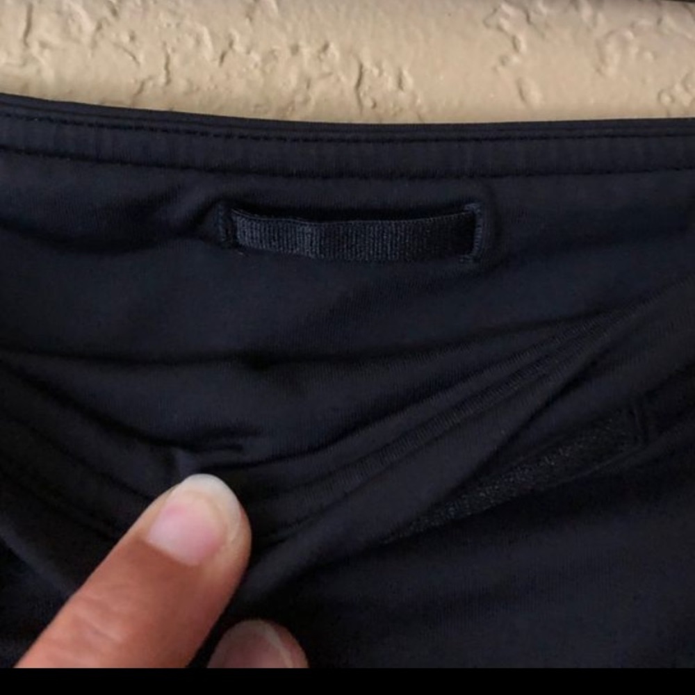 Lululemon Compression Pants - Picture 8 of 8